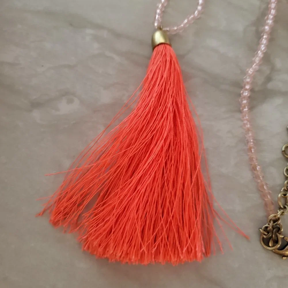 💕 J.Crew Light Pink Bright Beaded Strand Thread Tassel Pendant Necklace 💕
